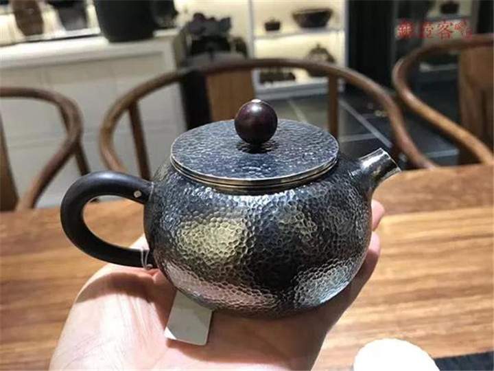 泡茶壶的容量多少最合适？