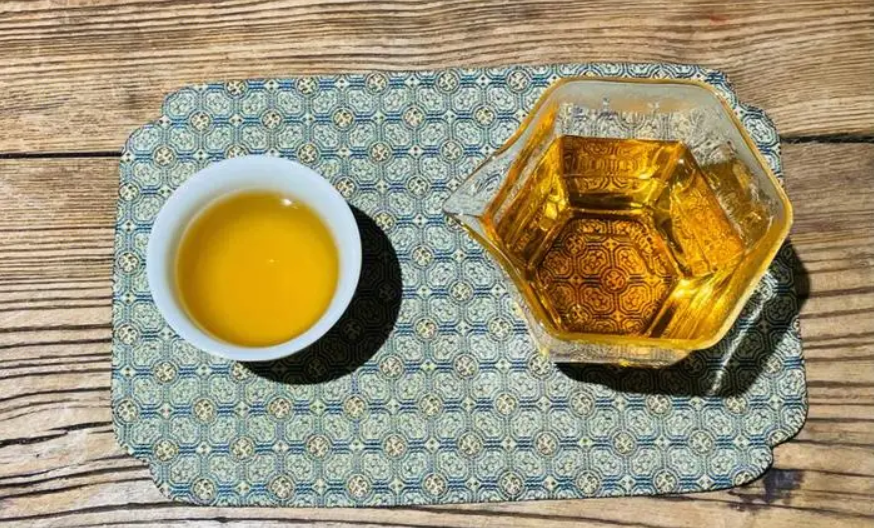 怎样通过闻香识茶 三种方法助你辨茶