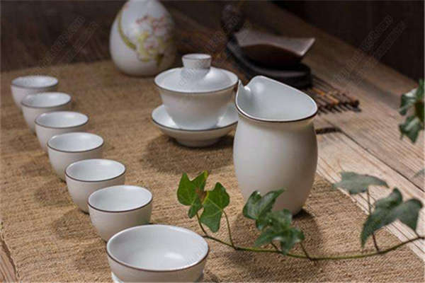 怎么使用茶具泡茶 分别用什么茶具？
