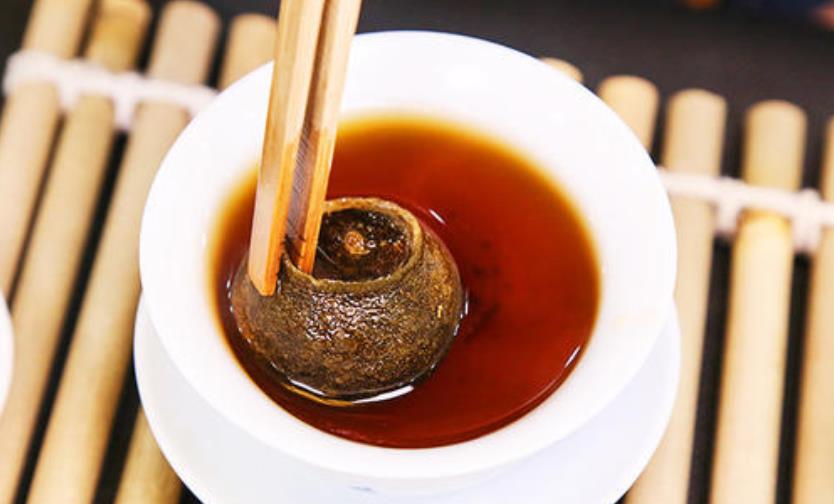 小青柑普洱和红茶的区分