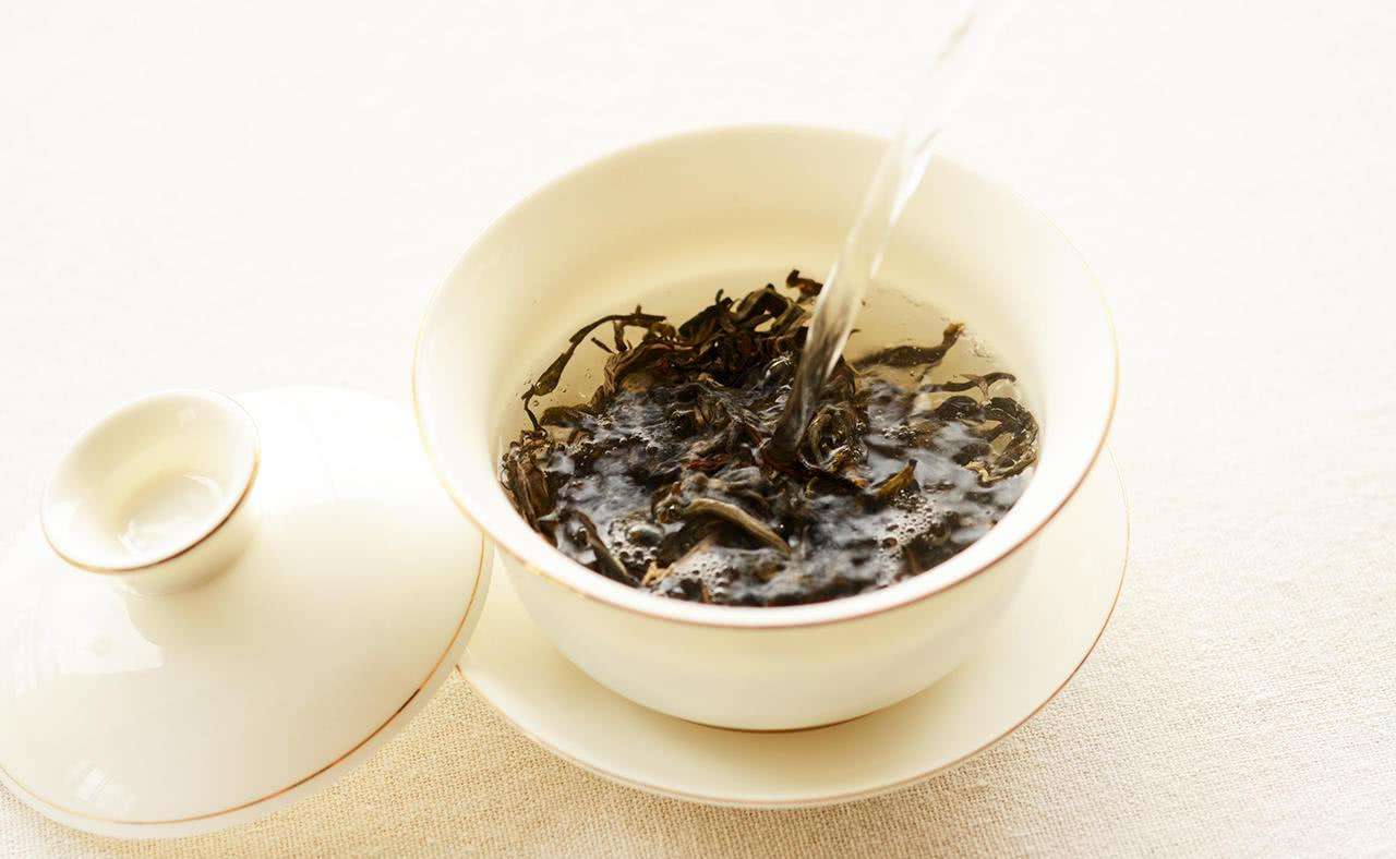 普洱生茶和绿茶有什么区分
