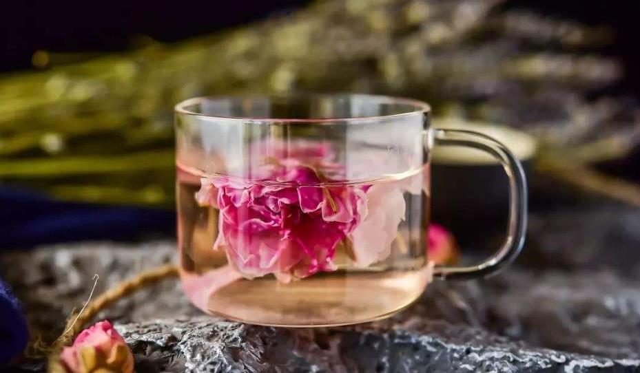 泡玫瑰花茶方法