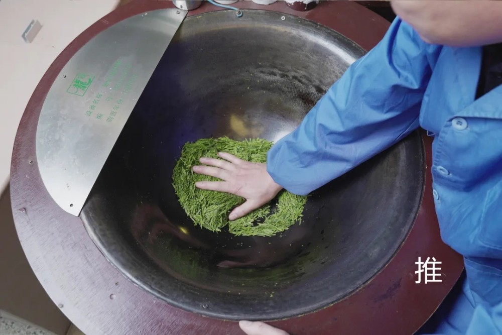 国家级非遗代表性项目，绿茶之西湖龙井的制作技艺